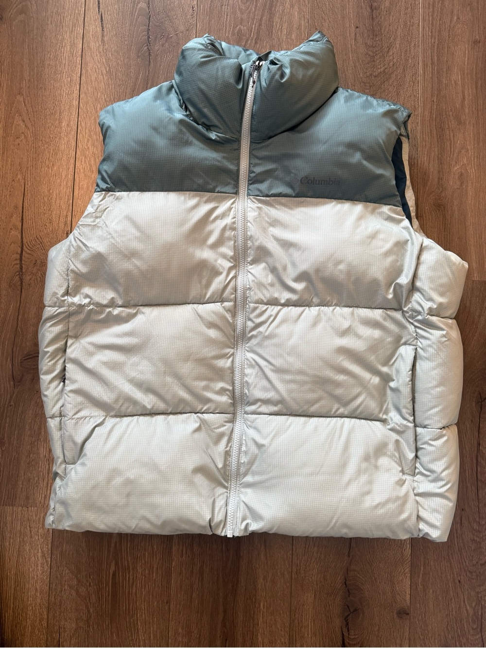 Columbia Men’s Colorblock Puffer Vest Green Gray Ripstop Insulated Size XL